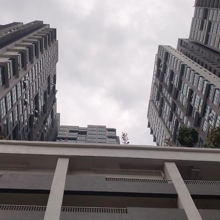 Conezion Luxury 3Br For 7Pax @Ioi Resort Putrajaya Kültér fotó
