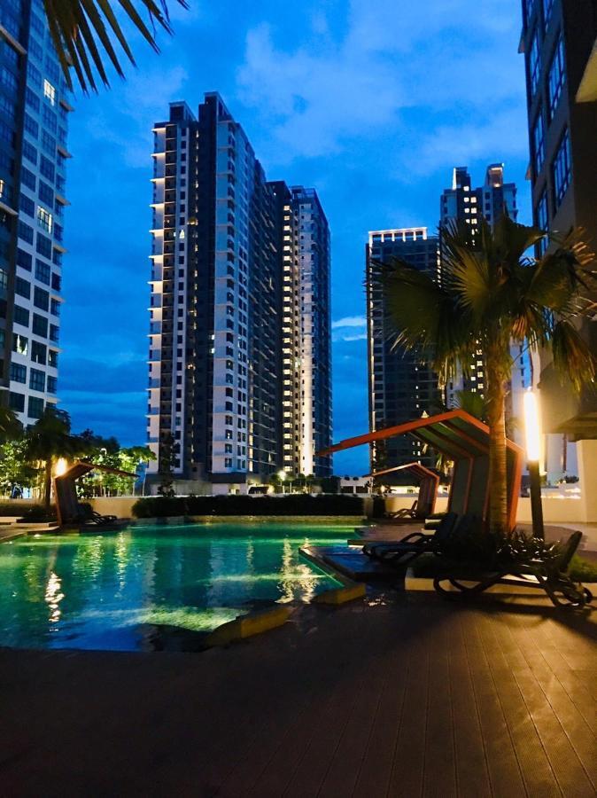 Conezion Luxury 3Br For 7Pax @Ioi Resort Putrajaya Kültér fotó