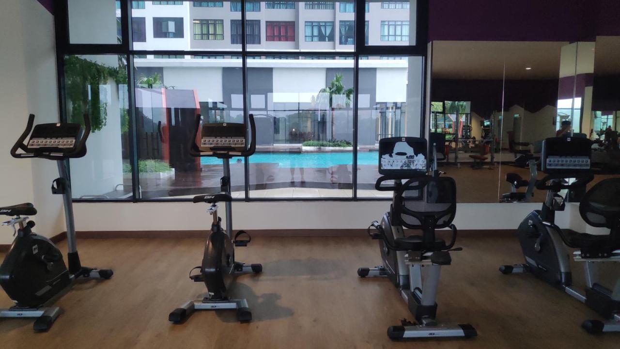 Conezion Luxury 3Br For 7Pax @Ioi Resort Putrajaya Kültér fotó